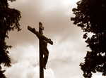kříž u kostela sv. Gotharda